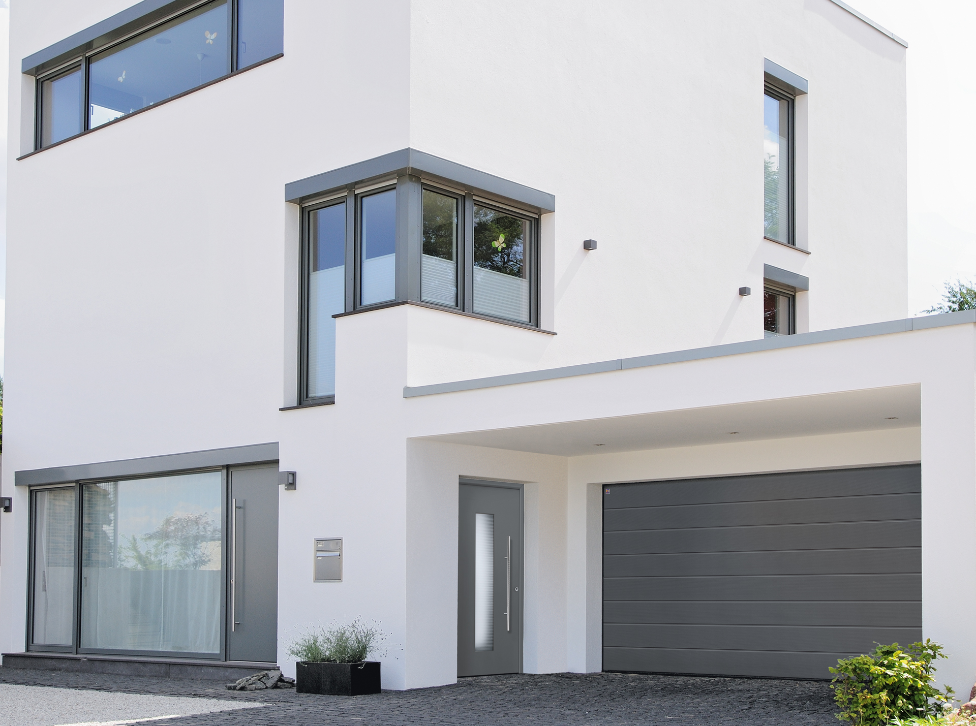 Terrassentür, Haustür & Nebeneingangstüren für Garagen